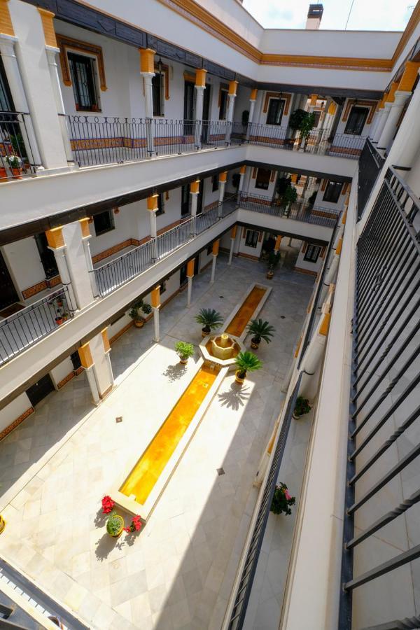 Patio Rialto Apartment Seville Ngoại thất bức ảnh
