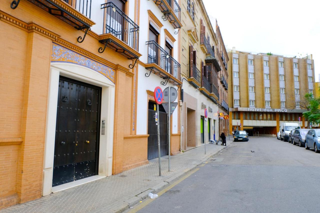 Patio Rialto Apartment Seville Ngoại thất bức ảnh