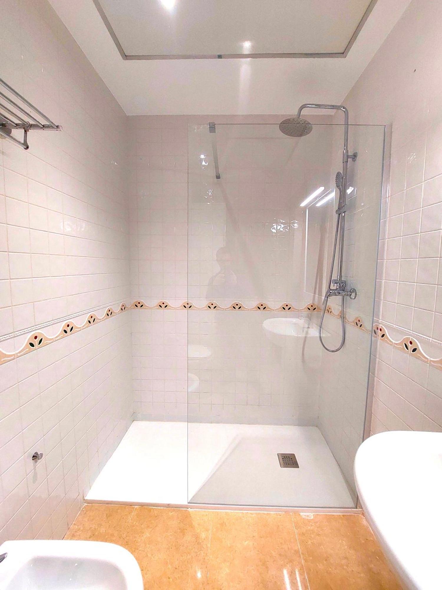 Patio Rialto Apartment Seville Ngoại thất bức ảnh
